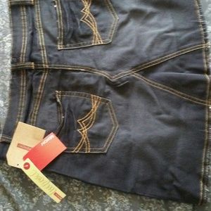 BENCH brand new miniskirt nwt!